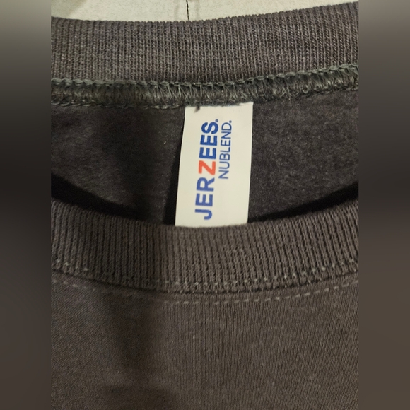 New Dunkin Donuts Sweatshirt Jerzees Nublend Grey Dunkin' Logo Factory Packaged - Picture 2 of 4